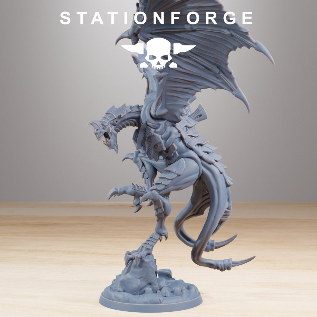 3D Printed Xenarid Flying Leader by StationForge Miniatures