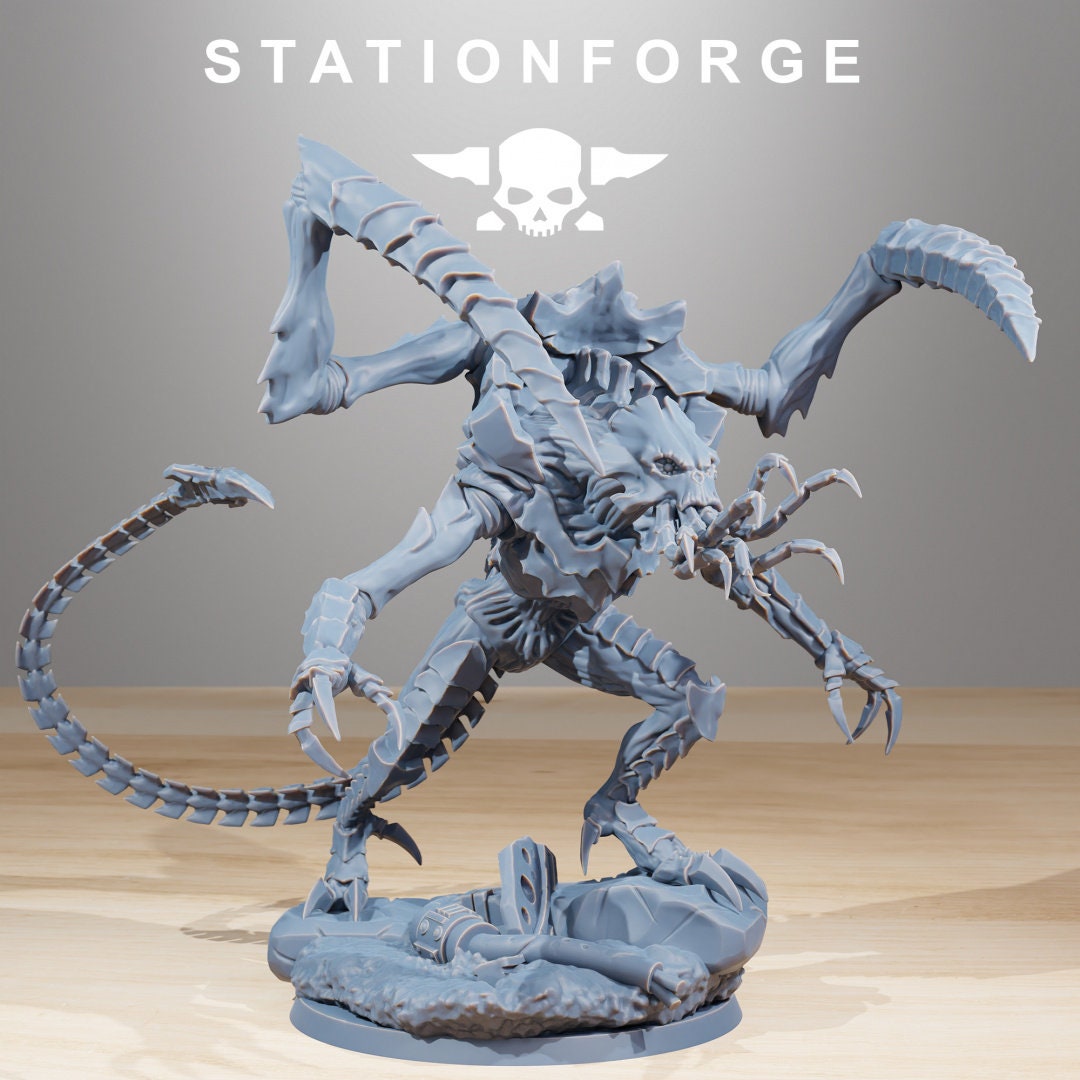 3D Printed Xenarid Soul Eater by StationForge Miniatures