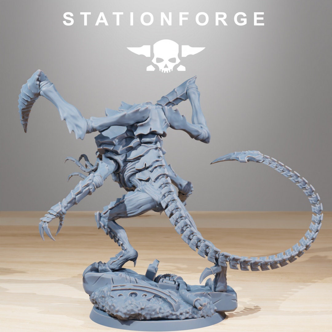 3D Printed Xenarid Soul Eater by StationForge Miniatures