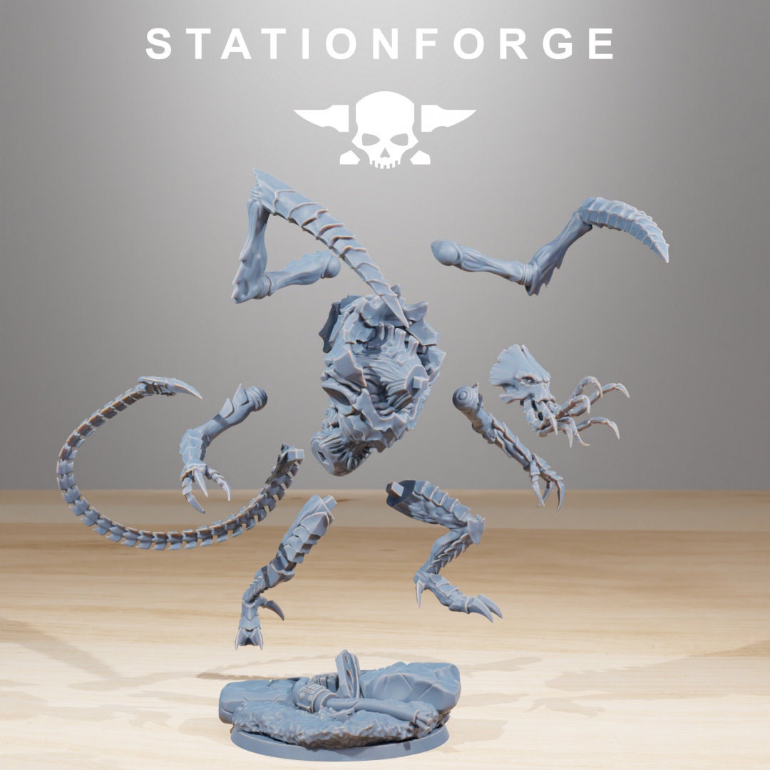 3D Printed Xenarid Soul Eater by StationForge Miniatures