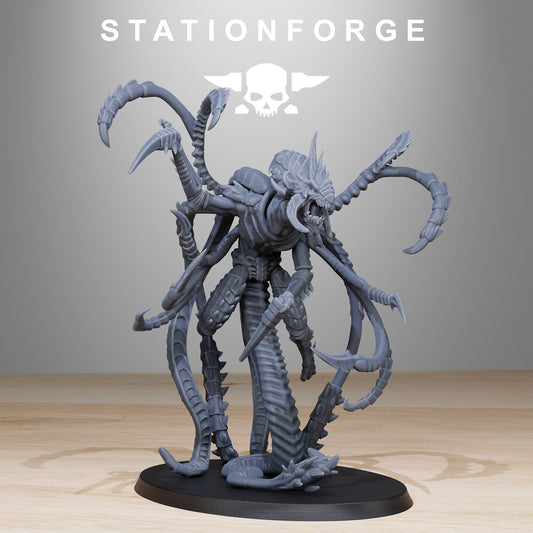 3D Printed Xenarid Assassin by StationForge Miniatures